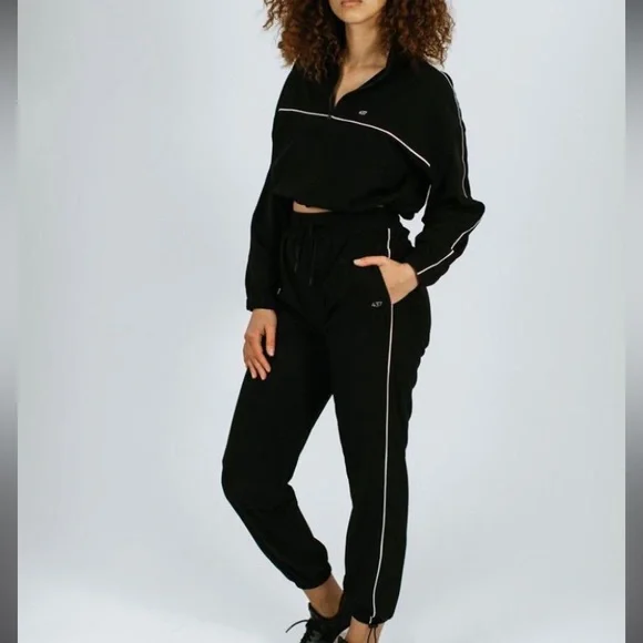 437 track set - Picture 2 of 6